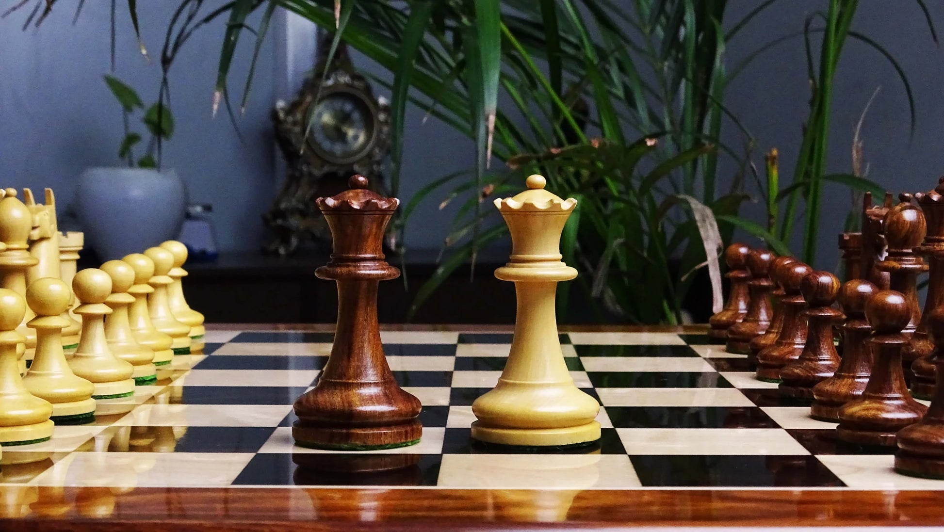 Best Chess Pieces for Professional Play - Sheesham & Boxwood Wooden Chessmen - Chessetup Store