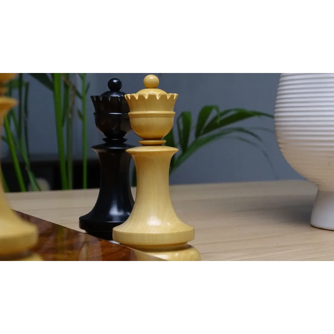 Dublin Chess Set in Ebony & Boxwood - Handcrafted 4.5-inch Triple Weighted Pieces - Exclusive collection at Chessetup.